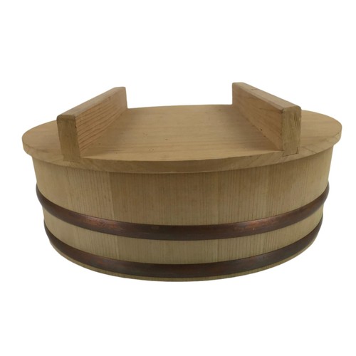 Secchiello giapponese fatto - , a
