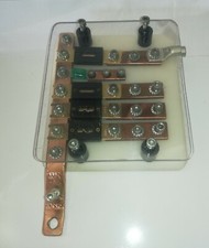 FUSIBILIERA SCATOLA PORTA FUSIBILE CENTRALINA AUTO DISTRIBUTORE ALIMENTAZIONE