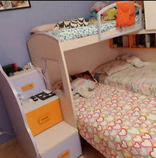 Regalo cameretta bambini 3 letti,colore lilla-bianco-arancio, misure 3.50x2.50