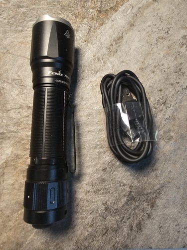 Fenix tk16 3100 - tk16-v2.0, lumens