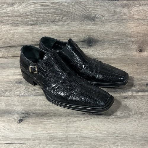 Scarpe eleganti mocassini