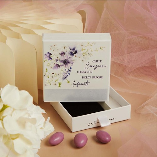 Scatola confettata fiori - , lilla