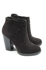 ZARA TRAFALUC Stivaletto