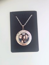 Collana medaglione The Vampire
