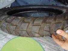 Gomma 110 80 19 Metzeler Karoo 3