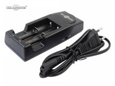 Caricabatteria multibatteria Solarforce