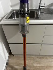 dyson v10 