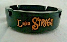 Posacenere pubblicitario liquore Strega anni 60/70 in opalina. Made in Francia.