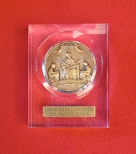 MEDAGLIA UNIVERSITA' CATTOLICA DEL SACRO CUORE "MEDIOLANI" in teca Plexiglas 