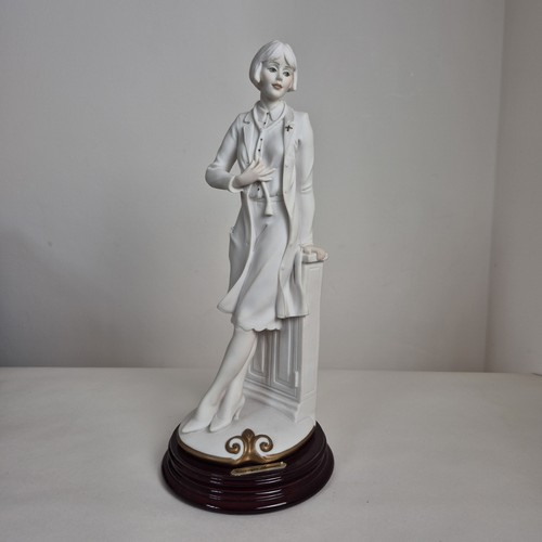 Giuseppe armani lady doctor - giuseppe,