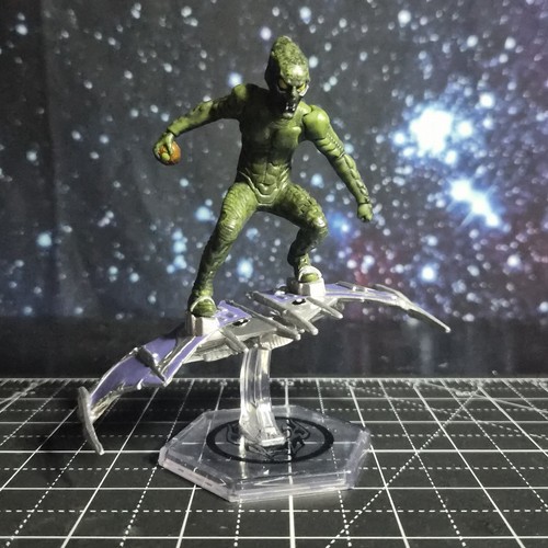 Statuina pvc goblin verde - statuina,