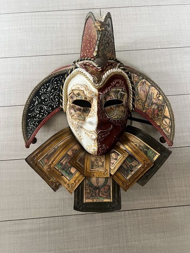 Maschera veneziana artigianale