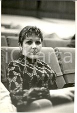 1970 ca COSTUME Cantante Orietta BERTI in sala per  prove - Foto 20x30 cm