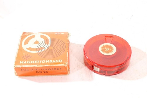 Vecchia cinta magnetica - 1,