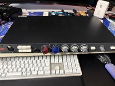 Equalizzatore Warm Audio