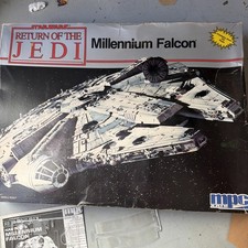 Millennium Falcon Return I’d