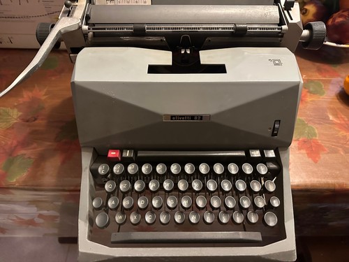 Macchina scrivere olivetti - macchina,