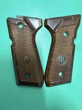 GUANCETTE LEGNO CON LOGO  PER