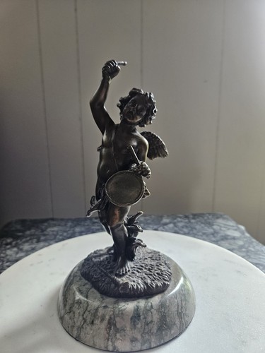 Statua batterista cherubino