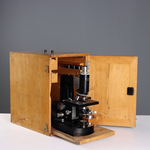 Microscopio professionale - microscopio,