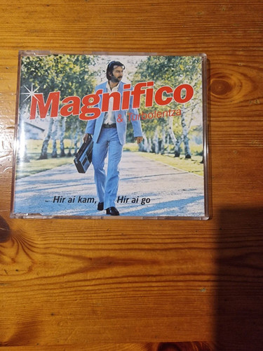 Magnifico hir kam - magnifico,