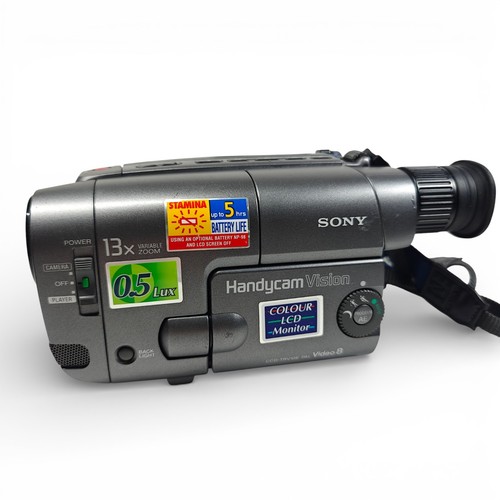 Sony handycam ccd - sony, ccd-trv10e