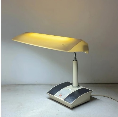 Lampada scrivania toshiba - lampada,