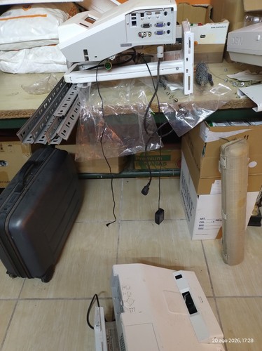 Hitachi ax2503 proiettore - cp-ax2503,