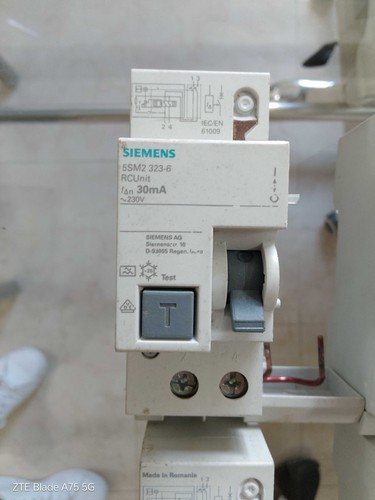 Siemens 5sm2 323 - 5sm2, blocco
