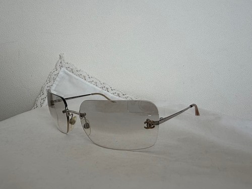 Occhiali sole chanel usati - occhiali,