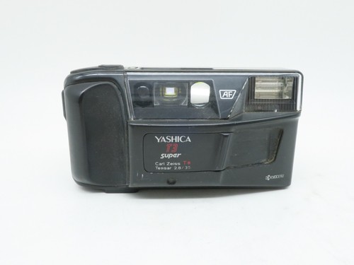 Macchina fotografica yashica - fotografica,