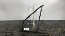 Vetro laterale fisso anteriore