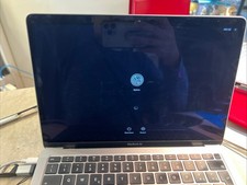 Apple Macbook Air 13” 2020