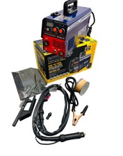 Saldatrice a filo continuo e