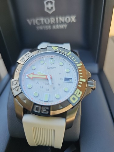 Nuovo victorinox swiss - nuovo, army
