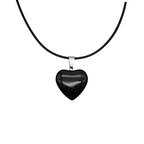 Collana nera con ciondolo