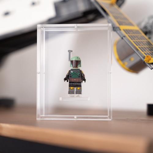 Showcase minifigure display - minifigure,