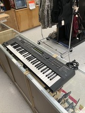 Roland XP-30 synth workstation