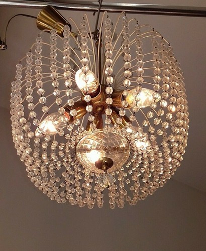 Lampadario catene cristalli