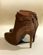 Splendidi Stivaletti Cinti