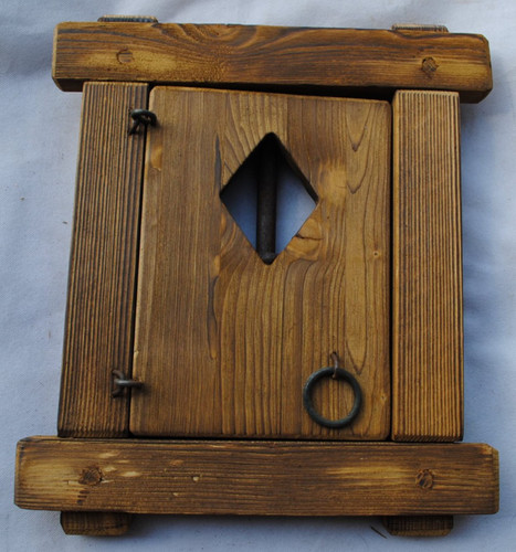 Finestra legno con grata in - in,