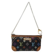 LOUIS VUITTON Pochette