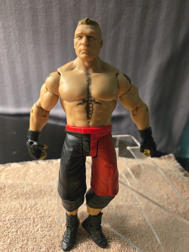 Action figure mattel wwe - wwe, brock