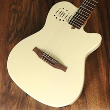 Godin / Multiac Mundial Ozark