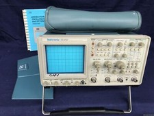TEKTRONIX 2445B