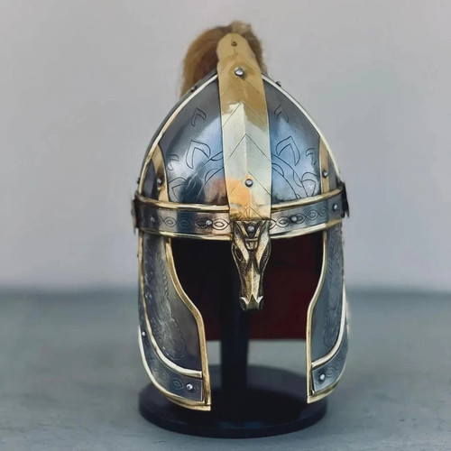 Elmetto cavaliere medievale