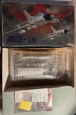 EDUARD 11141 - MiG-19 LIMITED