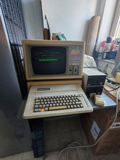 Apple IIe Computer Vintage