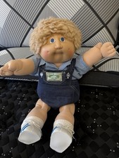 Bambola Cabbage Patch per