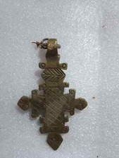 Antique Bronze Cross Cm6